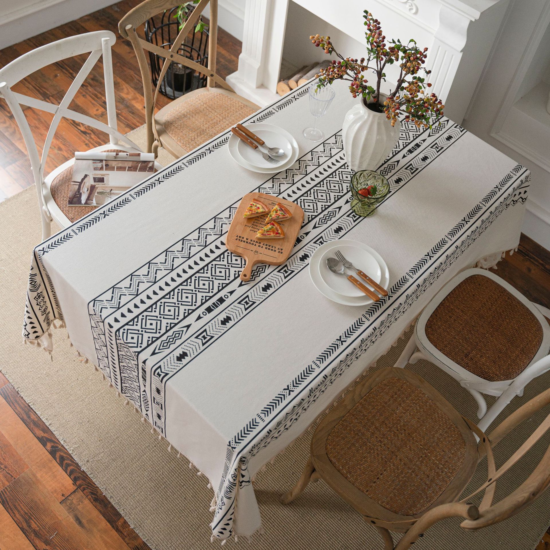 Geometric Tassel Tablecloth