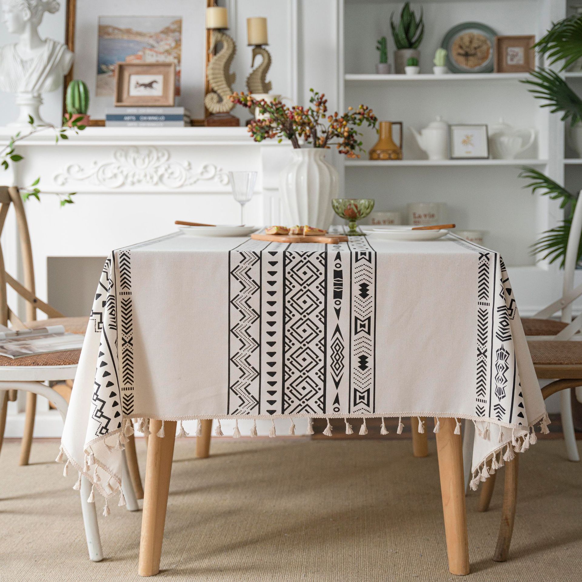Geometric Tassel Tablecloth