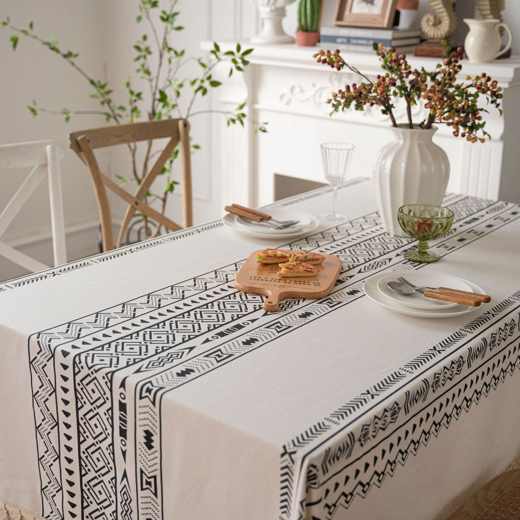 Geometric Tassel Tablecloth